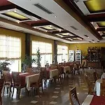 酒店 卢比亚纳酒店 Yrsheku