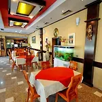 卢比亚纳酒店 3*