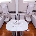 酒店 卢比亚纳酒店 Yrsheku