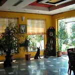 卢比亚纳酒店 Yrsheku