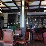 卢比亚纳酒店 Yrsheku