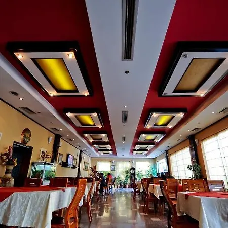 호텔 Lubjana Yrsheku