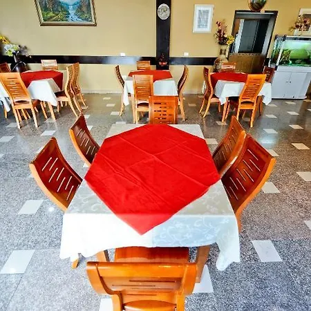 Hotell Lubjana 3*