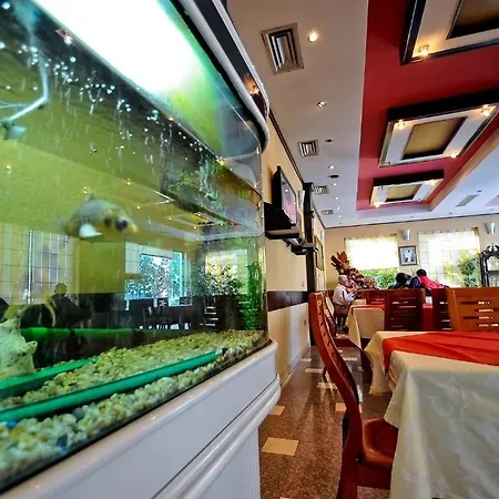 호텔 Lubjana Yrsheku